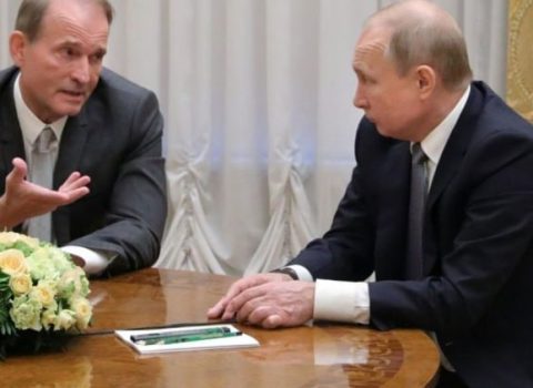 Putinin yaxın dostunun məhkəməsi başlayır