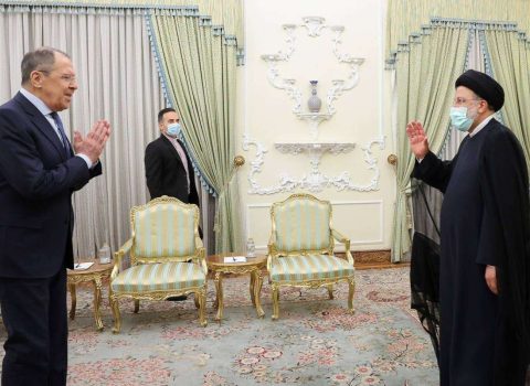 Lavrov Rəisi ilə Ukraynanı müzakirə etdi