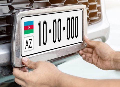 Bakıda avtomobilin üzərindəki nömrə təəccübləndirdi – VİDEO