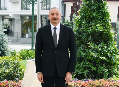 İlham Əliyevin Daşkənddə rəsmi qarşılanma mərasimi olub