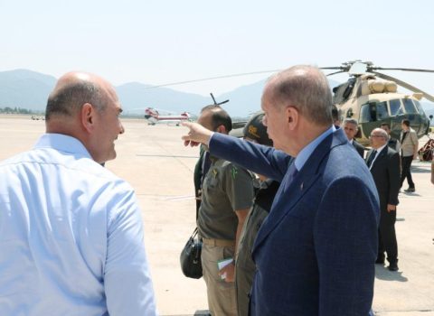 Ərdoğan azərbaycanlı yanğınsöndürənlərlə görüşdü – FOTO