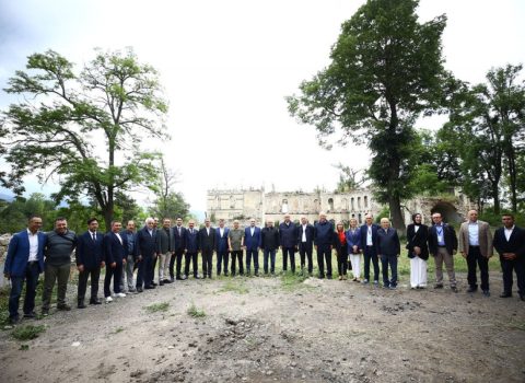 Beynəlxalq konfransın nümayəndələri Şuşaya səfər etdi – FOTO