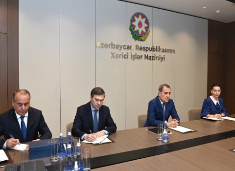 Ceyhun Bayramov fəaliyyətləri başa çatan Avstriya və Almaniya səfirləri ilə görüşdü