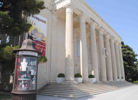 Sumqayıt Dövlət Dram Teatrına direktor əvəzi təyin olundu