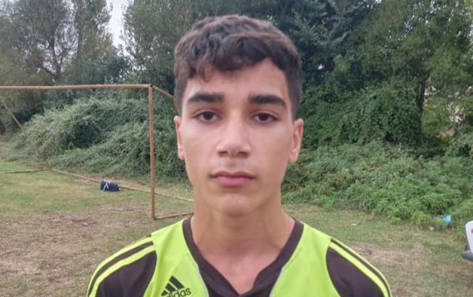 Azərbaycanda yeniyetmə futbolçu faciəvi şəkildə öldü - FOTO