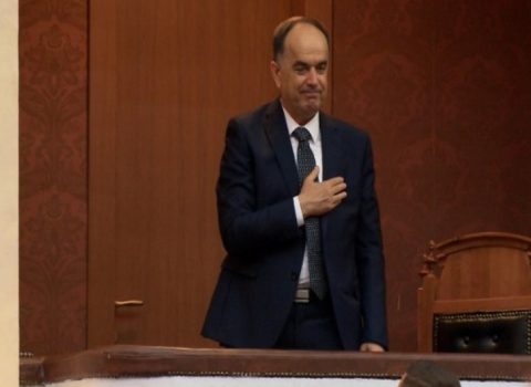 Albaniya parlamenti ölkənin yeni prezidentini seçdi