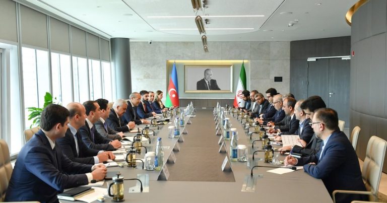 Azərbaycan İranla memorandum imzaladı Azərbaycan İranla memorandum imzaladı