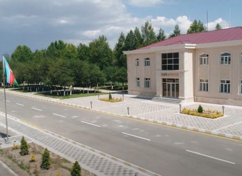 “Naxçıvan” Əlahiddə Sərhəd Diviziyasının yaşayış kompleksi istifadəyə verilib – VİDEO