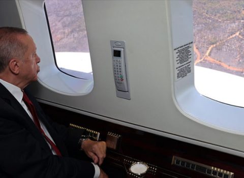Ərdoğan meşə yanğınlarının baş verdiyi bölgəyə gedib – FOTO