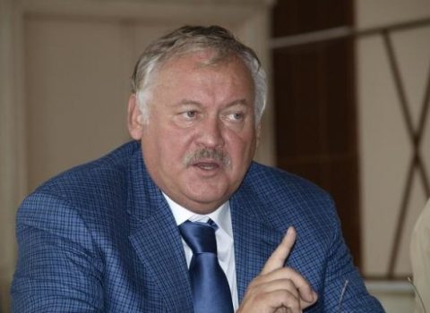 Zatulin: “Nikol Paşinyan bizimlə İKİBAŞLI OYUN OYNAYIR”