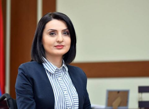 Ermənistanda daha bir korrupsiya qalmaqalı: CİNAYƏT İŞİ AÇILDI