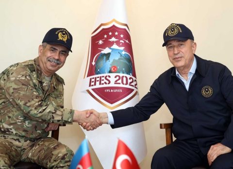 Azərbaycan və Türkiyə müdafiə nazirləri GÖRÜŞDÜ