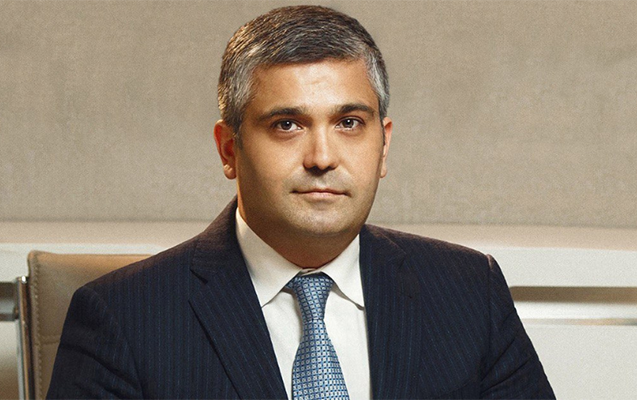 Tanınmış şair itlərin hücumuna məruz qaldı - Vəziyyəti ağırdır