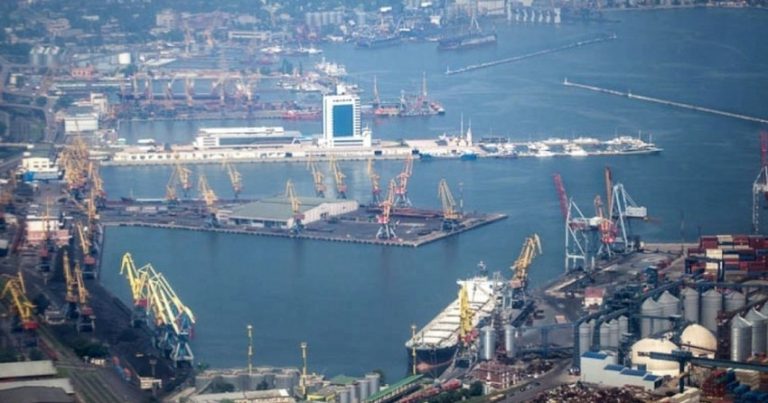 Rusiyanın mühasirədə saxladığı Ukrayna limanlarında azərbaycanlılar da var Rusiyanın mühasirədə saxladığı Ukrayna limanlarında azərbaycanlılar da var