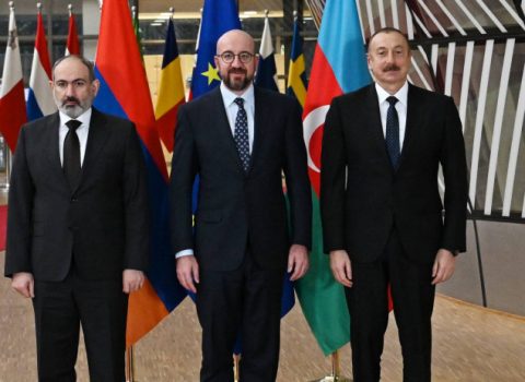 Mişel İrəvana zərbə vurmaqda davam edir – Nə status, nə də “Qarabağ xalqı” var
