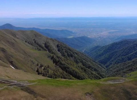 İtkin düşən turisti alpinistlər və dronlar da axtarır – VİDEO
