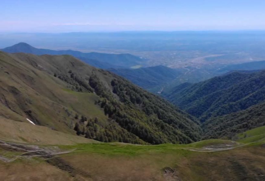 İtkin düşən turisti alpinistlər və dronlar da axtarır - VİDEO