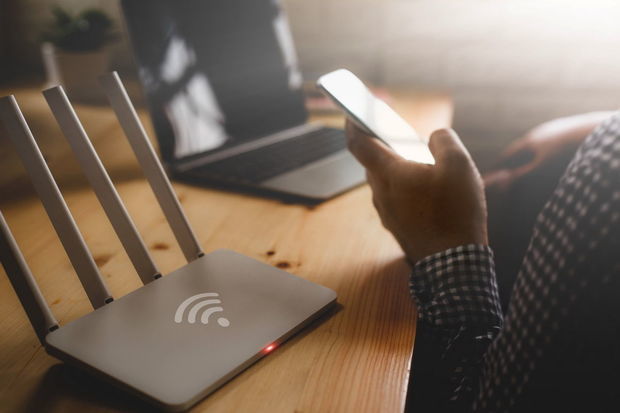 Diqqət: “İctimai yerlərdə Wi-Fi funksiyasını söndürün!” – Şəxsi məlumatlarınız ələ keçə bilər