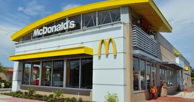 “McDonald’s” Qazaxıstandakı fəaliyyətini dayandırdı