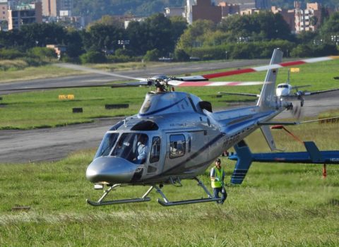 İtaliyada Türkiyə vətəndaşlarını daşıyan helikopter radarlardan itdi
