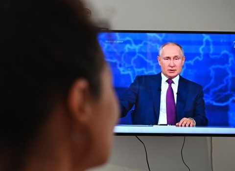 Putin hakerlərdən qorxdu: Sankt-Peterburq İqtisadi Forumunda çıxışı TƏXİRƏ SALINDI