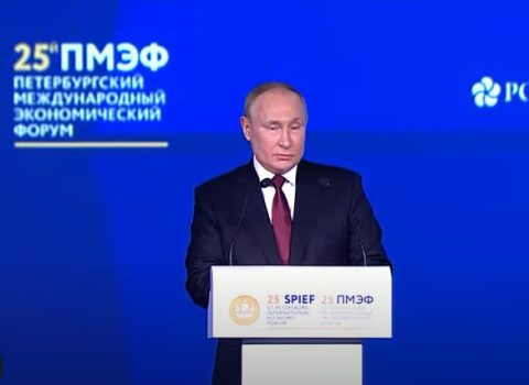 Putin Sankt-Peterburqda təxirə salınan çıxışına başladı – CANLI