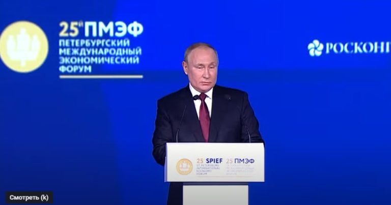 Putin Sankt-Peterburqda təxirə salınan çıxışına başladı – CANLI
