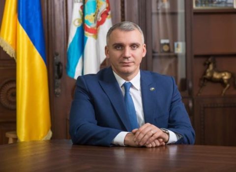 Nikolayevin meri bütün sakinləri şəhəri tərk etməyə çağırdı: “Vəziyyət pisdir”