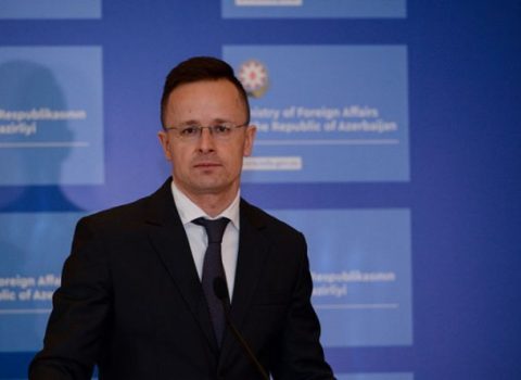 Peter Siyarto: “Macarıstan Xəzər qazında maraqlıdır”