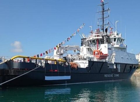 “Moskva”nın taleyi TƏKRARLANDI – Rusiyanın “Vasili Bex” yedək gəmisi Qara dənizdə BATDI