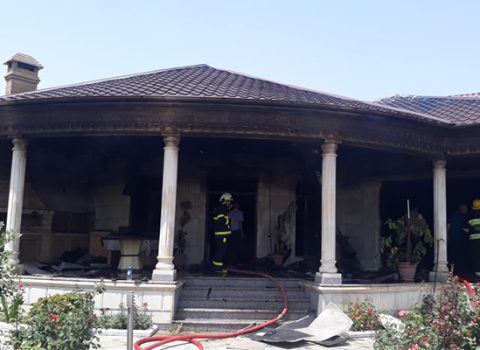 Tovuzda baş həkimin evi yandı – FOTOLAR