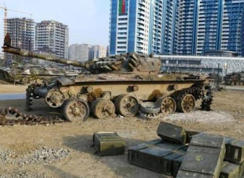 Tofiq Yaqublunun erməni tankları ilə bağlı paylaşımı müzakirələrə səbəb oldu