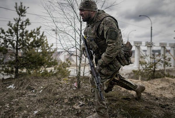 Ukraynanın batalyon komandiri öldürüldü