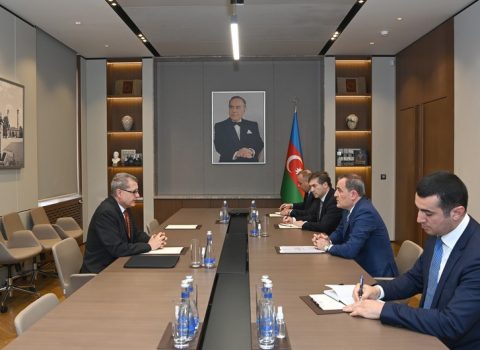 Ceyhun Bayramov Avstriyanın yeni səfiri ilə görüşdü