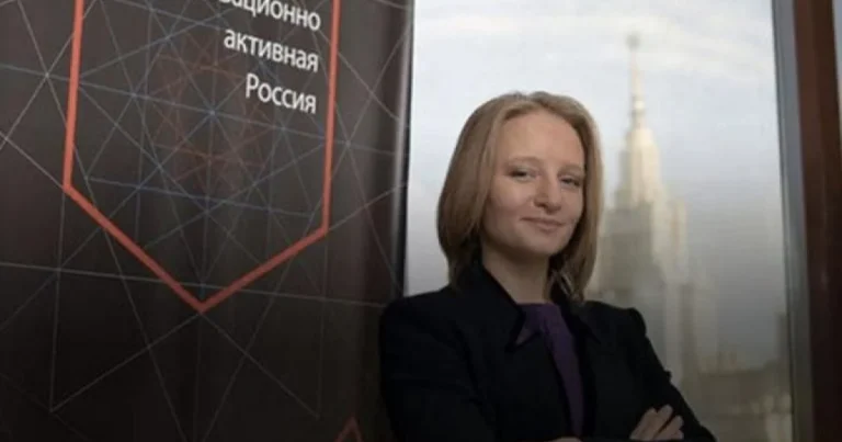 Putin qızını böyük siyasətə GƏTİRİR – Katerina “Vahid Rusiya” partiyasının rəhbəri OLACAQ – VİDEO Putin qızını böyük siyasətə GƏTİRİR – Katerina “Vahid Rusiya” partiyasının rəhbəri OLACAQ – VİDEO