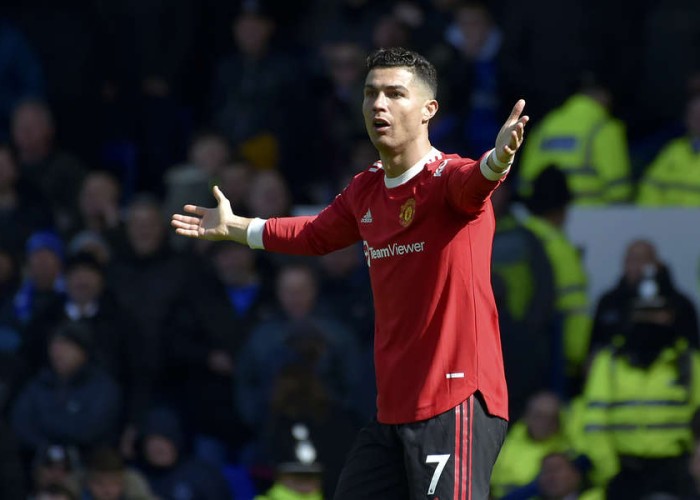 Ronaldo Messinin komanda yoldaşı ola bilər