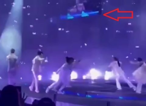 Konsertdə FACİƏ: Nəhəng monitor rəqqasların başına düşdü və… – VİDEO
