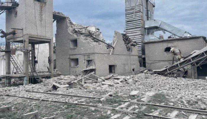 Ukrayna ordusu Donetskdə yaşayış məntəqəsini AZAD ETDİ