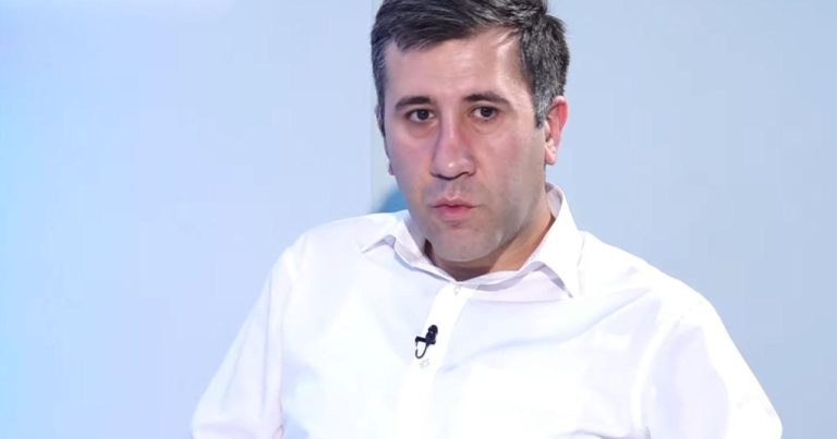 Ruben Melikyan: “Ermənistan ciddi konstitusiya böhranı vəziyyətindədir” Ruben Melikyan: “Ermənistan ciddi konstitusiya böhranı vəziyyətindədir”