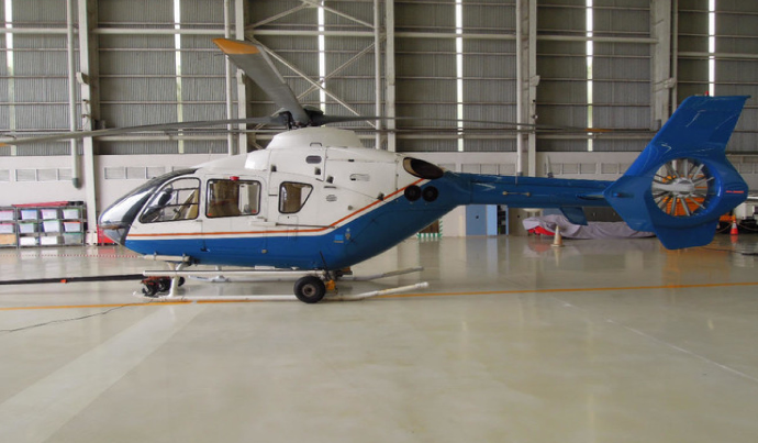 AZAL 1,8 mln. manatlıq üç helikopterini HƏRRACA ÇIXARACAQ AZAL 1,8 mln. manatlıq üç helikopterini HƏRRACA ÇIXARACAQ