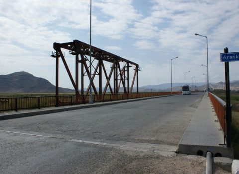 Türkiyə vətəndaşlarına quru sərhədini keçməklə Azərbaycandan çıxmağa İCAZƏ VERİLDİ