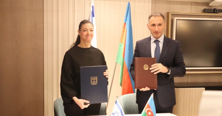 Azərbaycan İsraillə hava əlaqələri haqqında saziş imzaladı Azərbaycan İsraillə hava əlaqələri haqqında saziş imzaladı