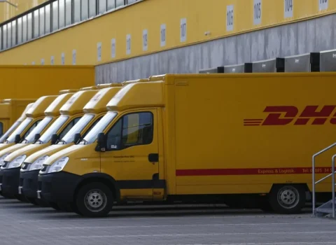 DHL Rusiya daxilində malların çatdırılmasını DAYANDIRIR