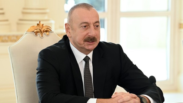 İlham Əliyev: “Azərbaycan regional kommunikasiya layihələrinin icrasına mühüm töhfə verir”