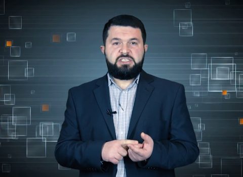 “Biz onunla müharibəyə hazırıq” – Qazilərin şəklinin üzərinə “üzəduran işverənlər” yazdıran Abid Qafarova CAVAB