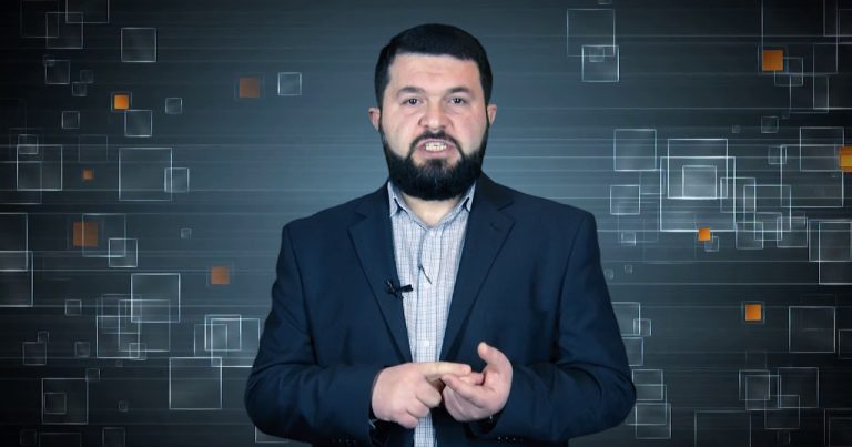 “Biz onunla müharibəyə hazırıq” – Qazilərin şəklinin üzərinə “üzəduran işverənlər” yazdıran Abid Qafarova CAVAB “Biz onunla müharibəyə hazırıq” – Qazilərin şəklinin üzərinə “üzəduran işverənlər” yazdıran Abid Qafarova CAVAB