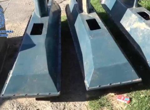 İspaniyada narkotacirlərə məxsus insansız sualtı qayıqlar AŞKARLANDI