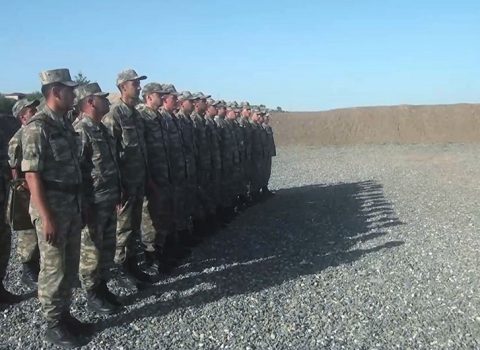 MN: “Azad edilmiş ərazilərdə qoşun xidməti yüksək səviyyədə təşkil edilir”