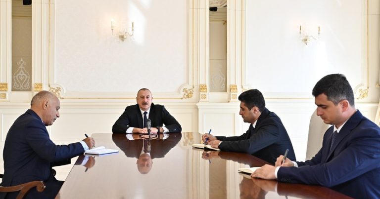 Prezident bu gün təyin olunan yeni icra başçılarını QƏBUL ETDİ Prezident bu gün təyin olunan yeni icra başçılarını QƏBUL ETDİ
