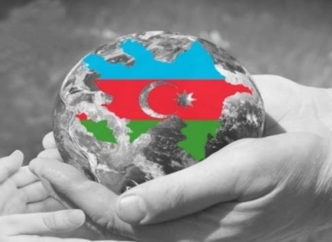 Bu gün Həmrəylik Günüdür